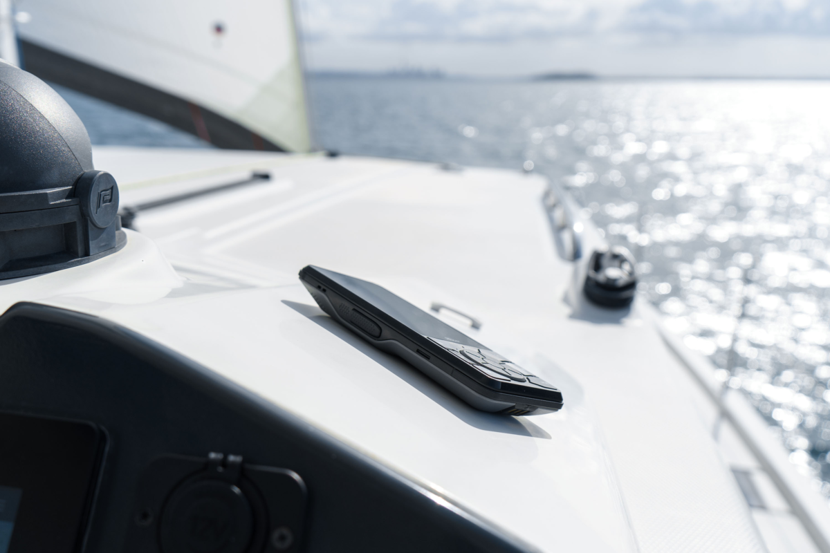 Vesper Marine Cortex H1 Handset